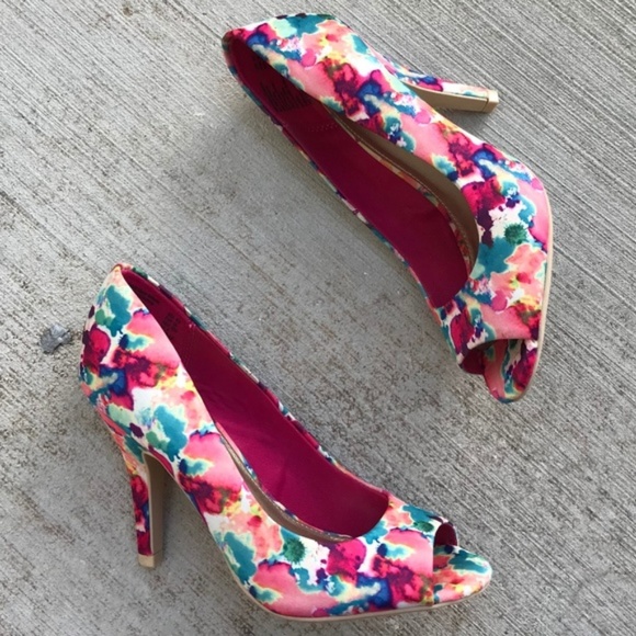 Christian Siriano Shoes - Christian Siriano heels 